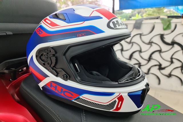 Helmet Ceramic Coating